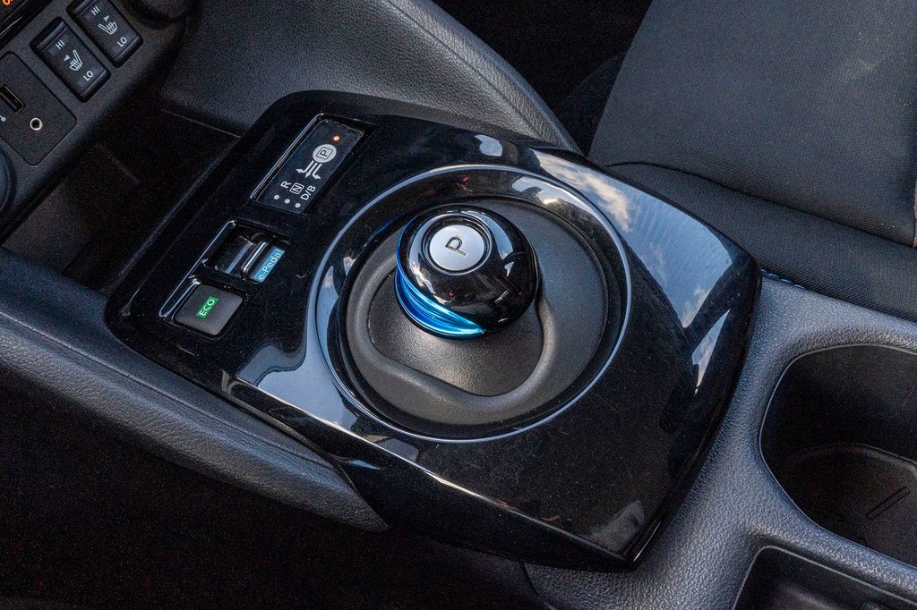 2019 Nissan LEAF in Charlemagne, Quebec - 11 - w1024h768px