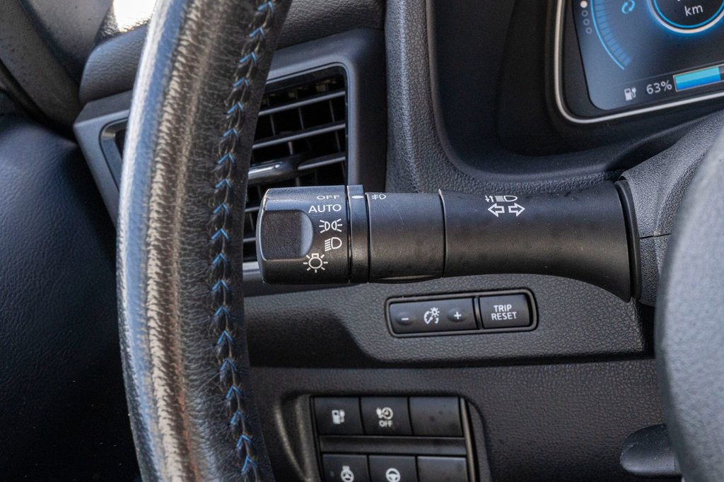 2019 Nissan LEAF in Charlemagne, Quebec - 16 - w1024h768px