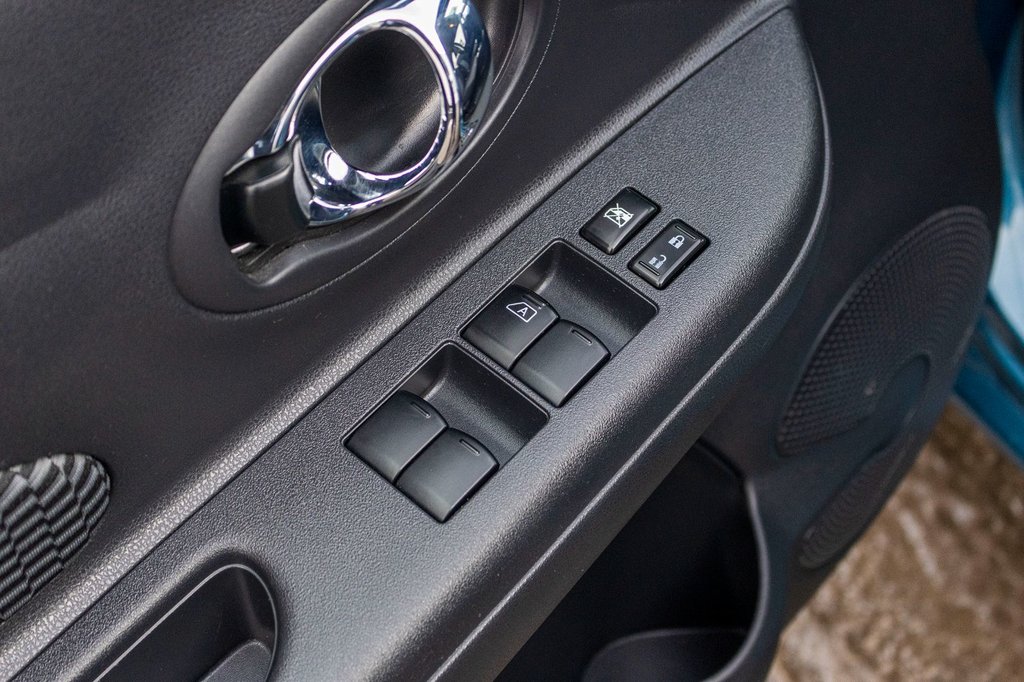 2018 Nissan Micra **JAMAIS ACCIDENTÉ+AUTOMATIQUE+CAMÉRA+BLUETOOTH** in Charlemagne, Quebec - 25 - w1024h768px