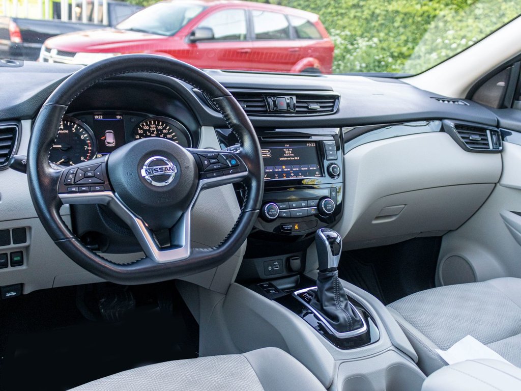 Nissan Qashqai SV AWD**JAMAIS ACCIDENTÉ + CARPLAY + CAM DE RECUL 2023 à Saint-Jérôme, Québec - 7 - w1024h768px