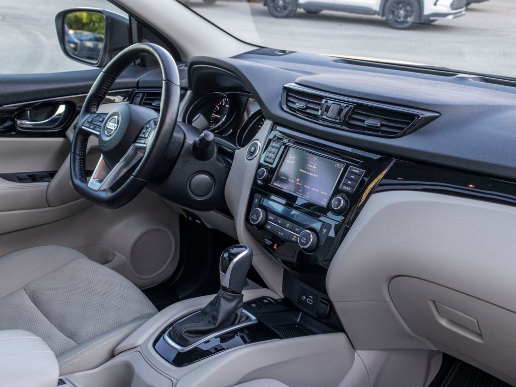 Nissan Qashqai SV AWD**JAMAIS ACCIDENTÉ + CARPLAY + CAM DE RECUL 2023 à Saint-Jérôme, Québec - 8 - w1024h768px