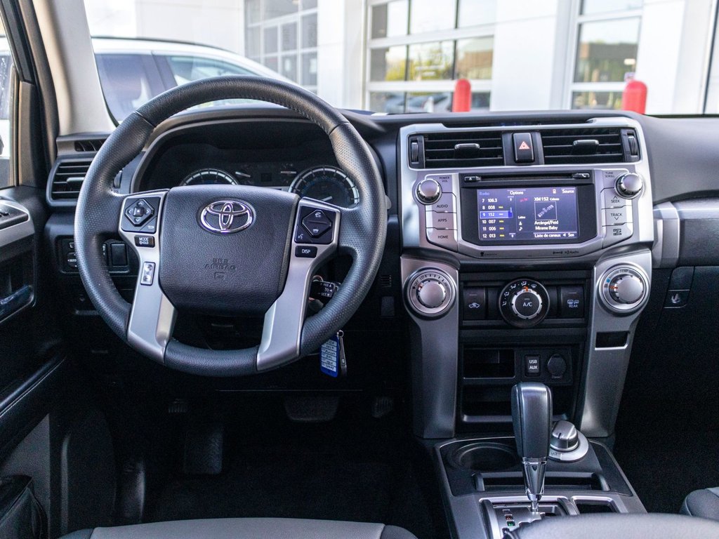 2019 Toyota 4Runner SR5 7 PASSAGERS **CUIR+TOIT+MAG** in Saint-Jérôme, Quebec - 8 - w1024h768px