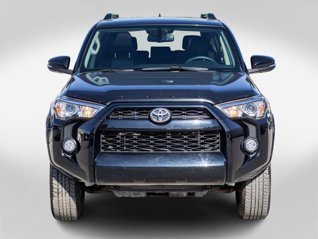 2019 Toyota 4Runner SR5 7 PASSAGERS **CUIR+TOIT+MAG** in Saint-Jérôme, Quebec - 2 - w1024h768px