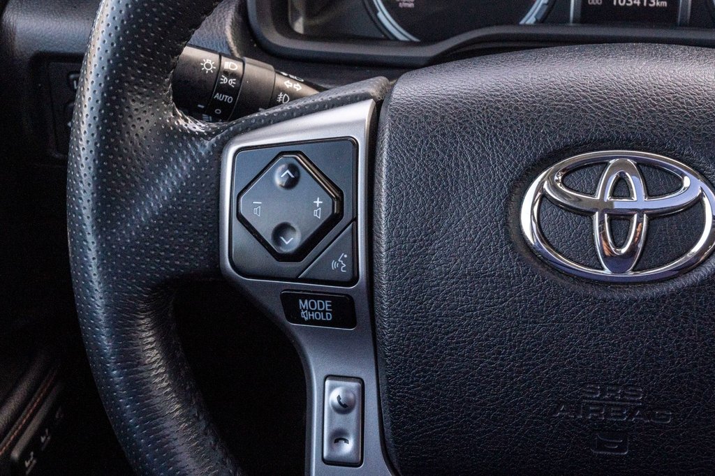 Toyota 4Runner LIMITED **JAMAIS ACCIDENTÉ+CUIR+TOIT+7 PASSAGERS** 2020 à Charlemagne, Québec - 10 - w1024h768px