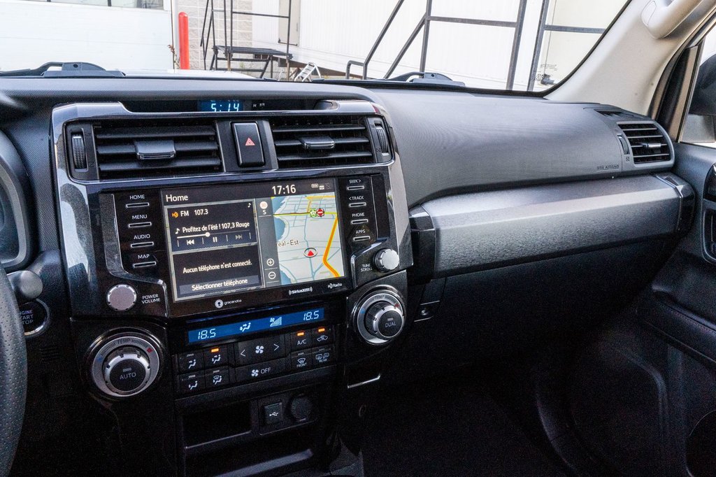 Toyota 4Runner  2021 à Charlemagne, Québec - 12 - w1024h768px