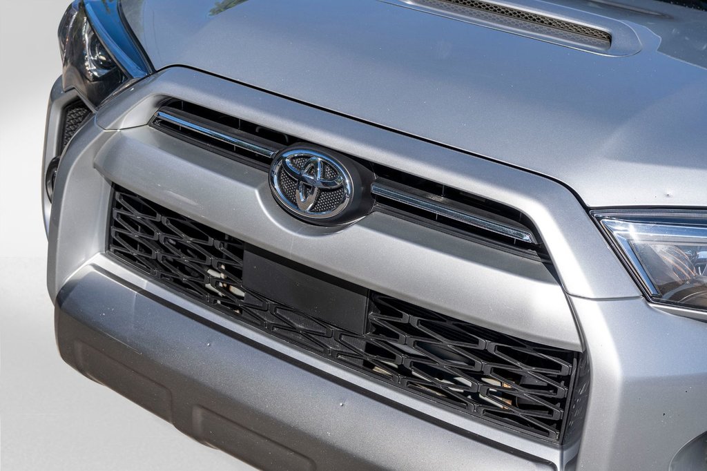 Toyota 4Runner  2021 à Charlemagne, Québec - 28 - w1024h768px