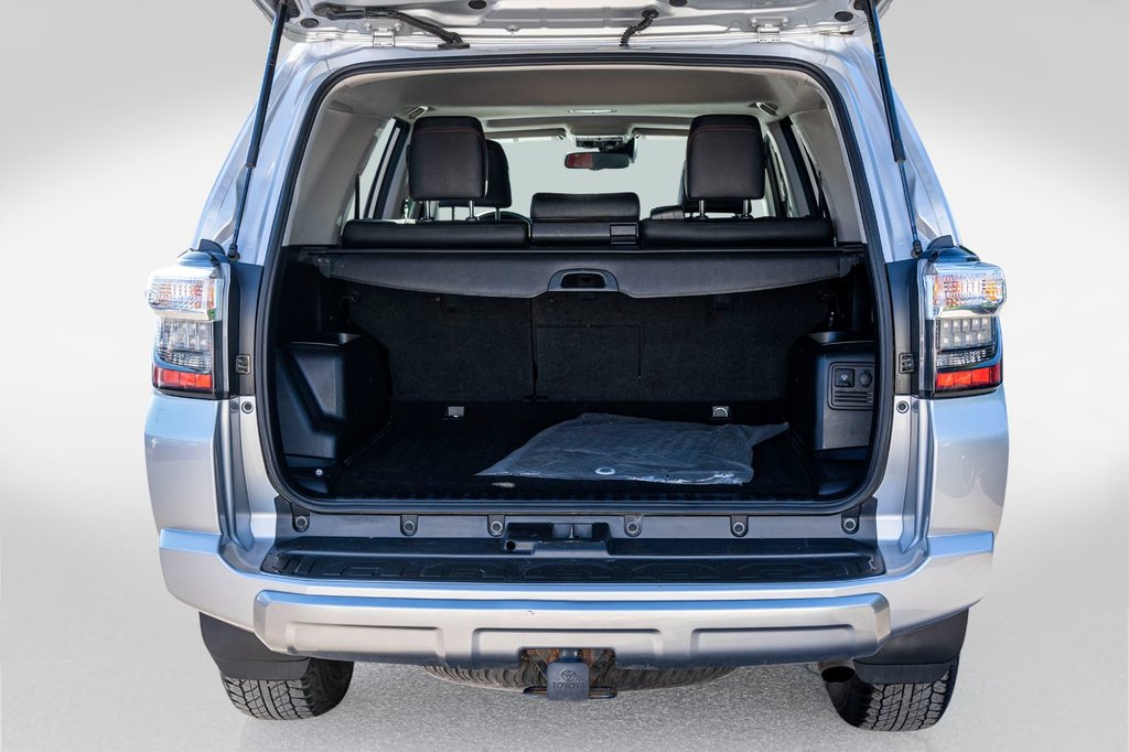Toyota 4Runner  2021 à Charlemagne, Québec - 23 - w1024h768px