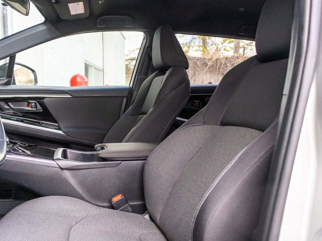 2024 Toyota bZ4X LE in Saint-Jérôme, Quebec - 24 - w1024h768px