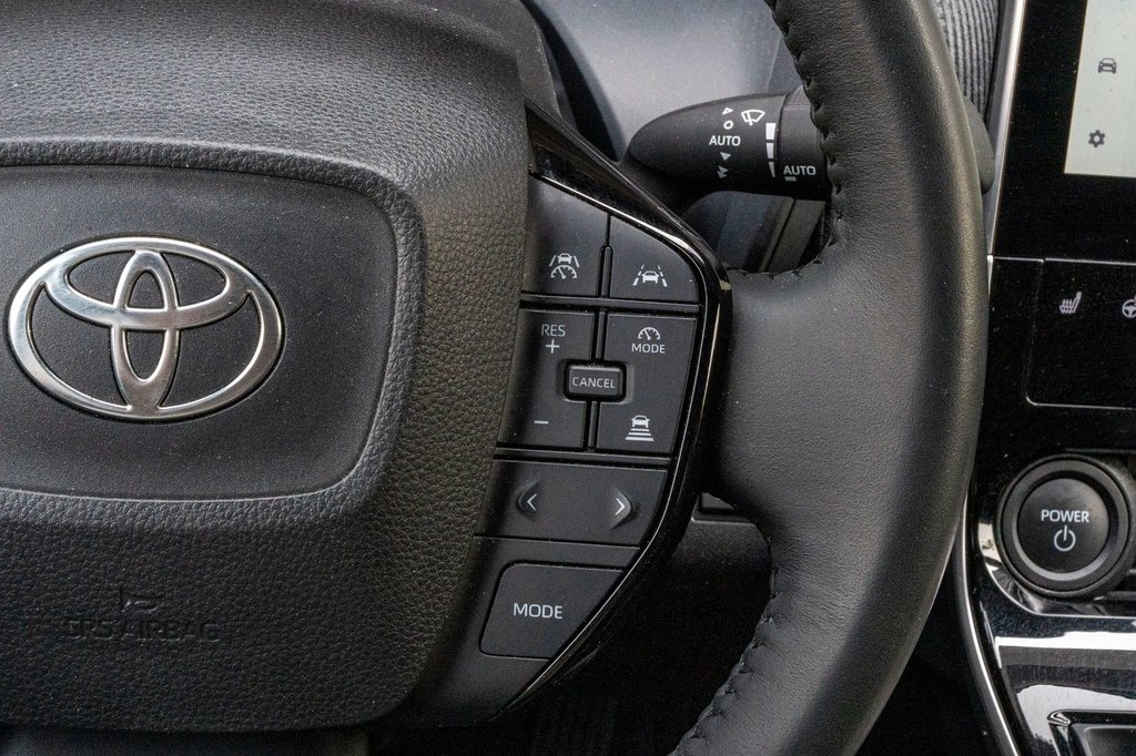 Toyota BZ4X LE **JAMAIS ACCIDENTÉ** CARPLAY+CAMÉRA+MAG 2023 à Charlemagne, Québec - 17 - w1024h768px