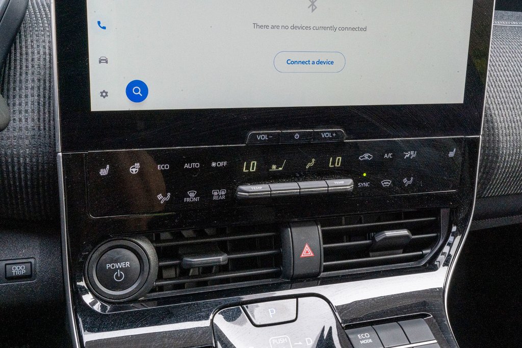 Toyota BZ4X LE **JAMAIS ACCIDENTÉ** CARPLAY+CAMÉRA+MAG 2023 à Charlemagne, Québec - 21 - w1024h768px