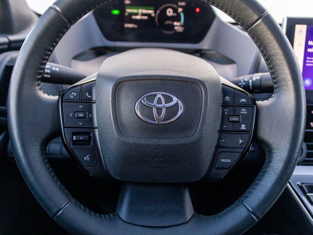 Toyota bZ4X XLE AWD **JAMAIS ACCIDENTÉ+TOIT PANO+CARPLAY+MAG** 2023 à Saint-Jérôme, Québec - 10 - w1024h768px