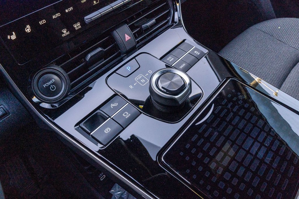 2024 Toyota BZ4X LE **JAMAIS ACCIDENTÉ+CARPLAY+CAMÉRA** in Charlemagne, Quebec - 13 - w1024h768px