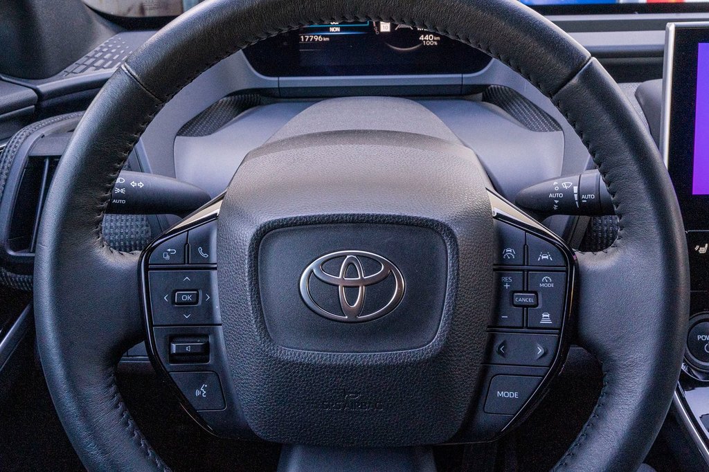 2024 Toyota BZ4X LE **JAMAIS ACCIDENTÉ+CARPLAY+CAMÉRA** in Charlemagne, Quebec - 9 - w1024h768px