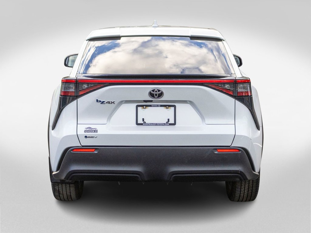 Toyota bZ4X LE **JAMAIS ACCIDENTÉ+CAMÉRA+CARPLAY** 2025 à Charlemagne, Québec - 5 - w1024h768px