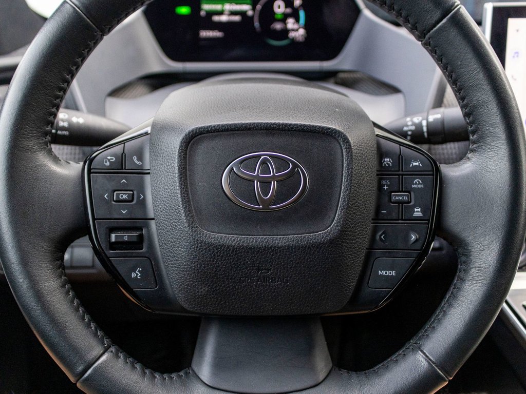 Toyota bZ4X LE **JAMAIS ACCIDENTÉ+CAMÉRA+CARPLAY** 2025 à Charlemagne, Québec - 10 - w1024h768px