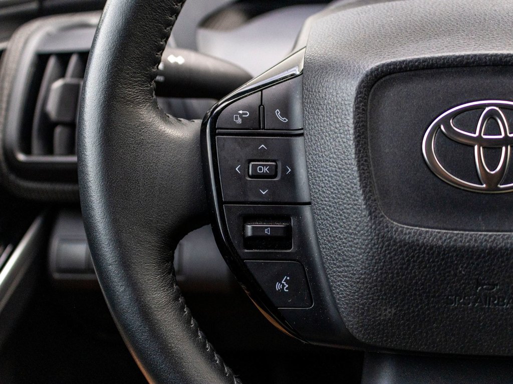 Toyota bZ4X LE **JAMAIS ACCIDENTÉ+CAMÉRA+CARPLAY** 2025 à Charlemagne, Québec - 11 - w1024h768px