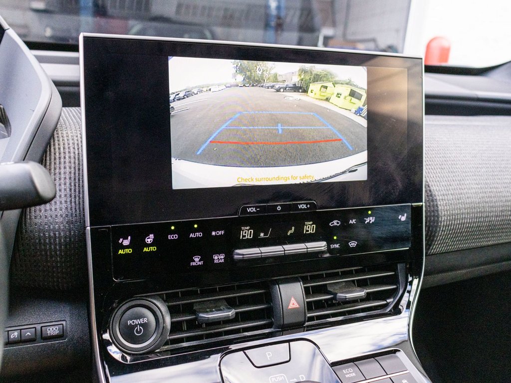 Toyota bZ4X LE **JAMAIS ACCIDENTÉ+CAMÉRA+CARPLAY** 2025 à Charlemagne, Québec - 15 - w1024h768px