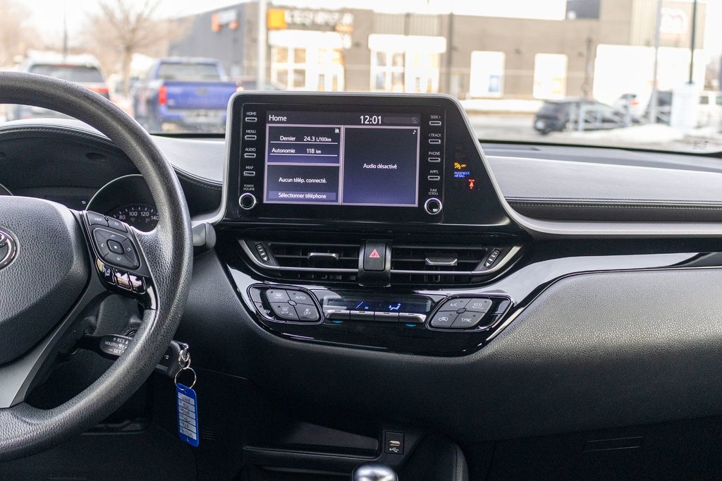 Toyota C-HR LE **JAMAIS ACCIDENTÉ+CAMÉRA+CARPLAY** 2021 à Saint-Jérôme, Québec - 8 - w1024h768px