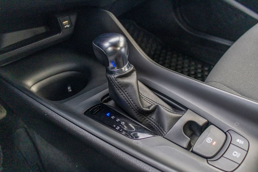 Toyota C-HR LE **JAMAIS ACCIDENTÉ+CAMÉRA+CARPLAY** 2021 à Saint-Jérôme, Québec - 14 - w1024h768px