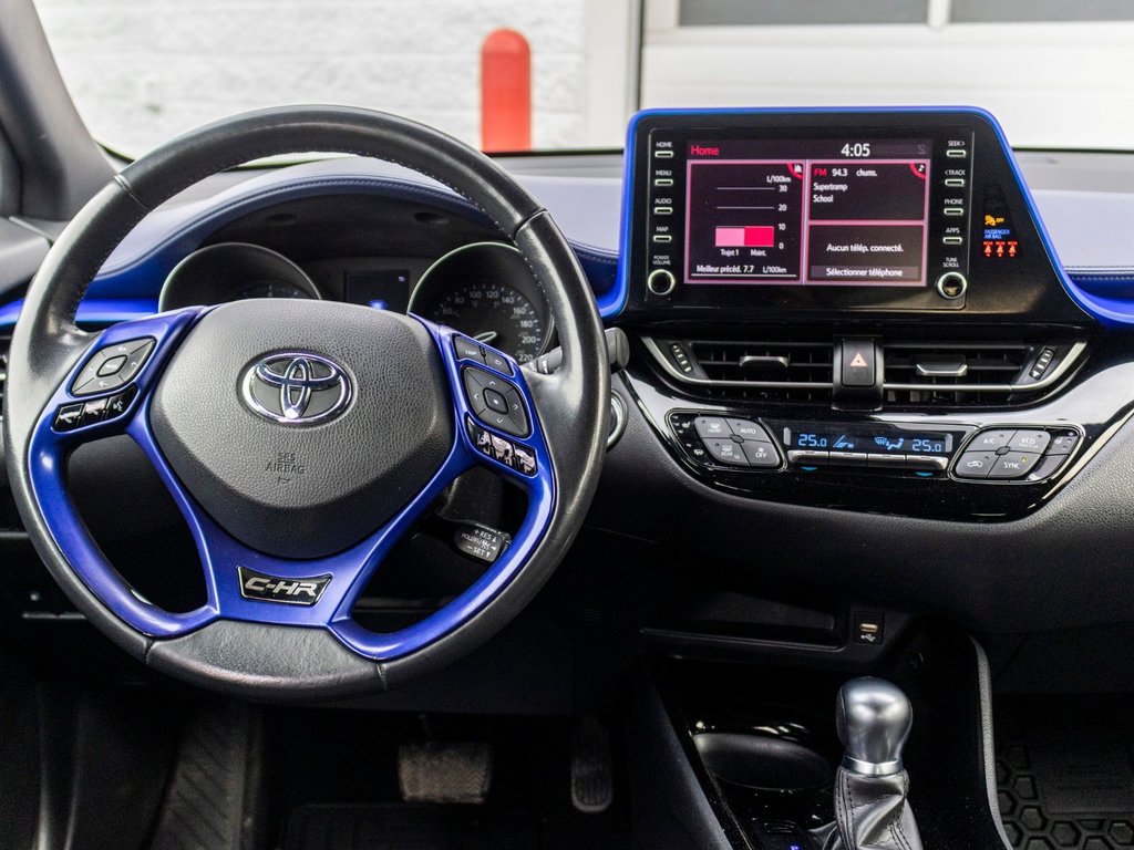 2021 Toyota C-HR XLE Premium in Charlemagne, Quebec - 8 - w1024h768px