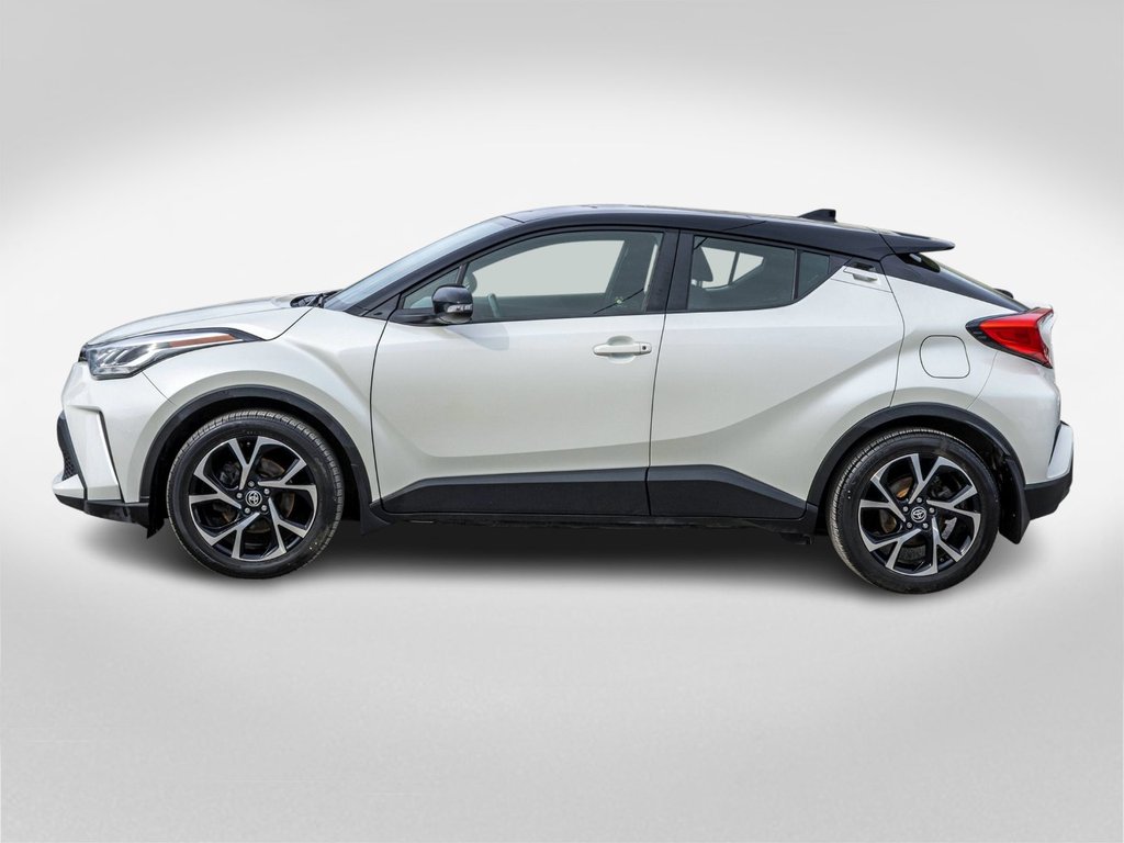 2021 Toyota C-HR XLE Premium in Charlemagne, Quebec - 3 - w1024h768px