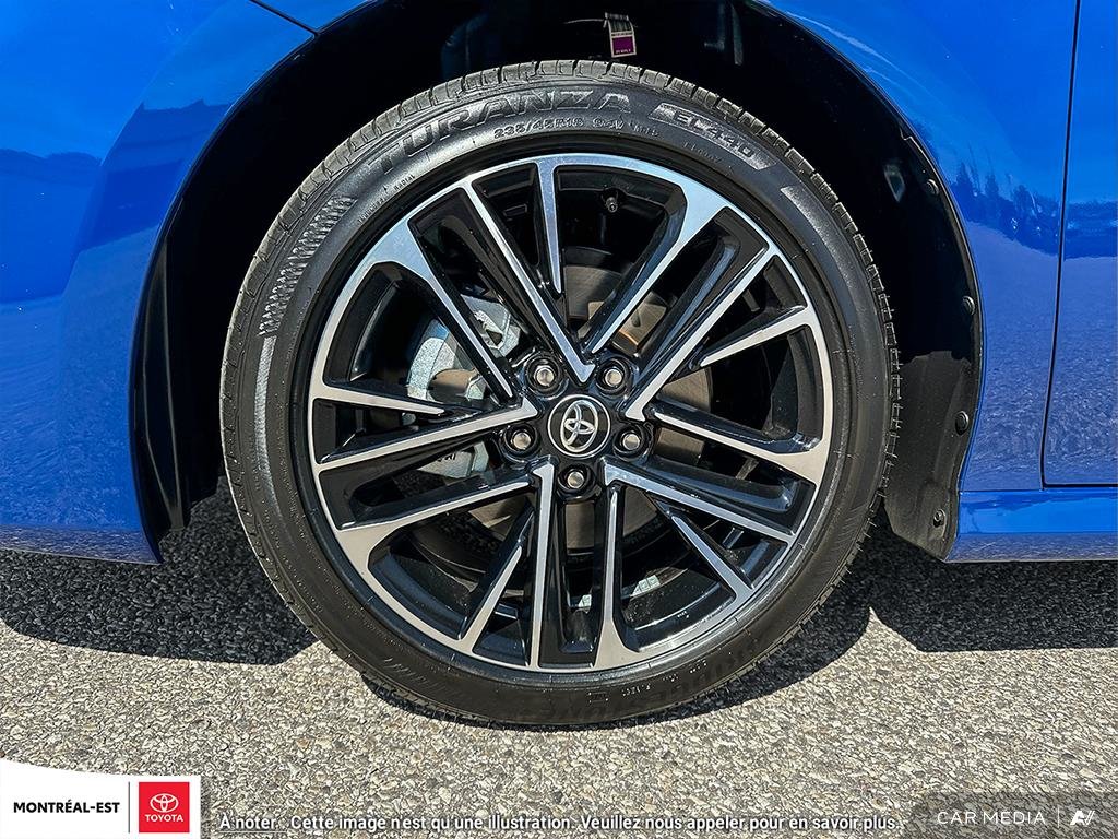 2025 Toyota Camry Hybrid XLE AWD in Charlemagne, Quebec - 7 - w1024h768px