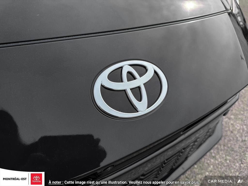 2025 Toyota Camry Hybrid SE Upgrade in Charlemagne, Quebec - 8 - w1024h768px