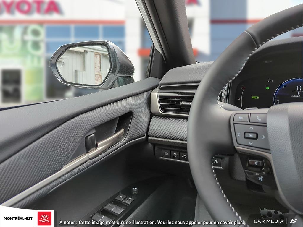 2025 Toyota Camry Hybrid SE Upgrade in Charlemagne, Quebec - 14 - w1024h768px