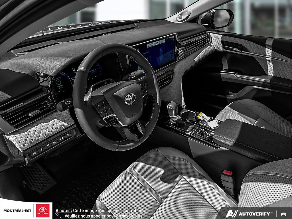 2025 Toyota Camry Hybrid XLE AWD in Charlemagne, Quebec - 10 - w1024h768px