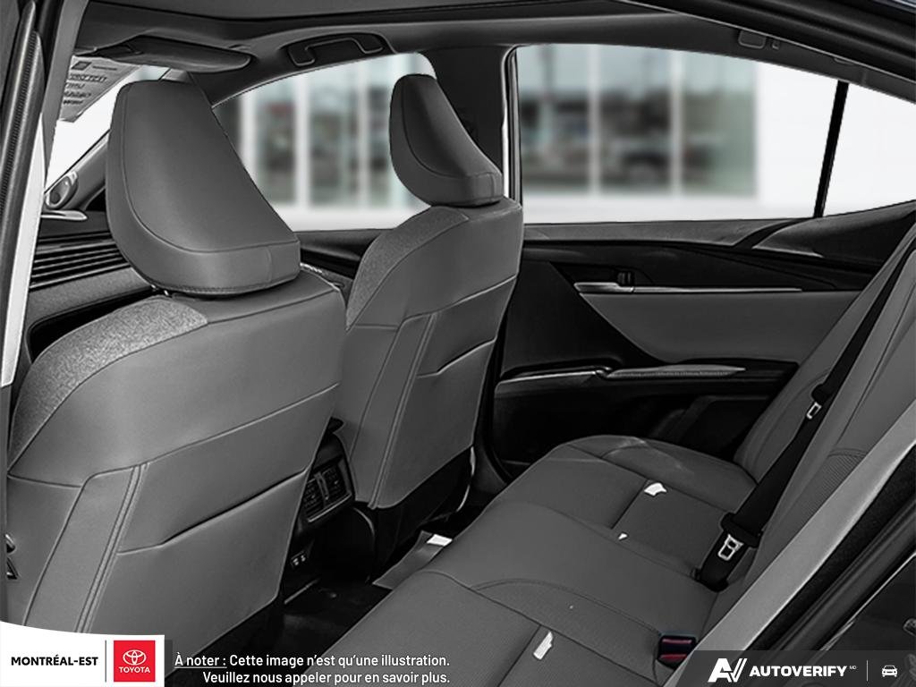 2025 Toyota Camry Hybrid XLE AWD in Charlemagne, Quebec - 20 - w1024h768px