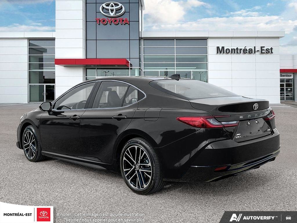 2025 Toyota Camry Hybrid XLE AWD in Charlemagne, Quebec - 4 - w1024h768px