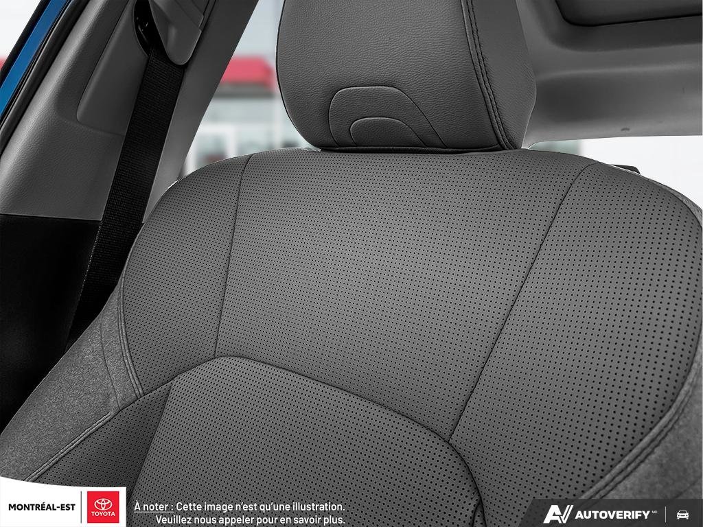 2025 Toyota Camry Hybrid XLE AWD in Charlemagne, Quebec - 18 - w1024h768px