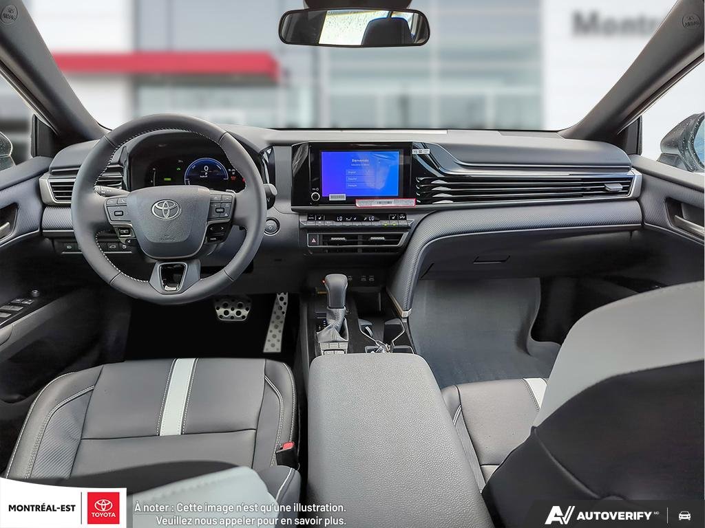 Toyota Camry Hybrid SE 2026 à Charlemagne, Québec - 20 - w1024h768px