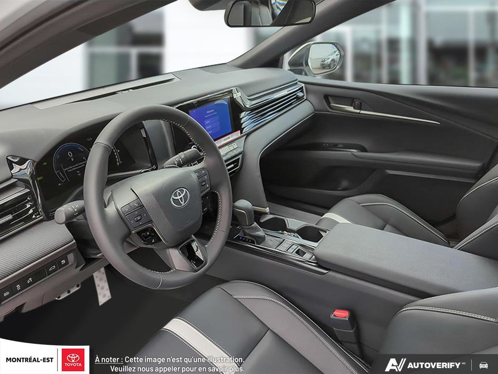 Toyota Camry Hybrid SE 2026 à Charlemagne, Québec - 10 - w1024h768px