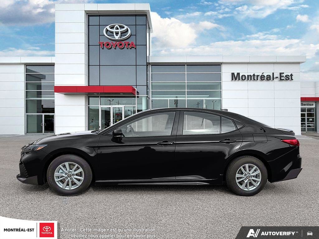 2026 Toyota Camry Hybrid SE in Charlemagne, Quebec - 3 - w1024h768px