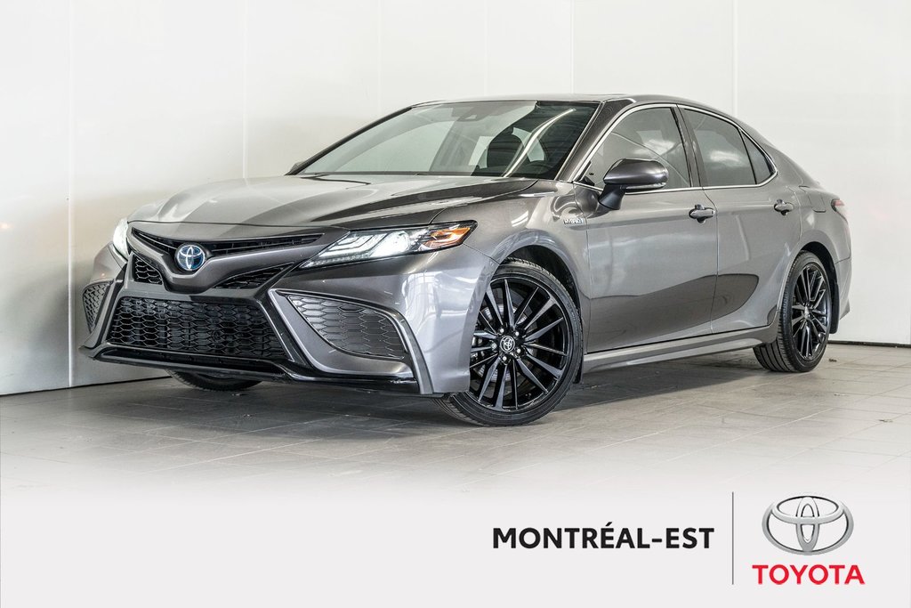 2021 Toyota Camry XSE HYDRIDE **RARE** CUIR+TOIT+19PO+CAMERA+CARPLAY in Charlemagne, Quebec - 1 - w1024h768px