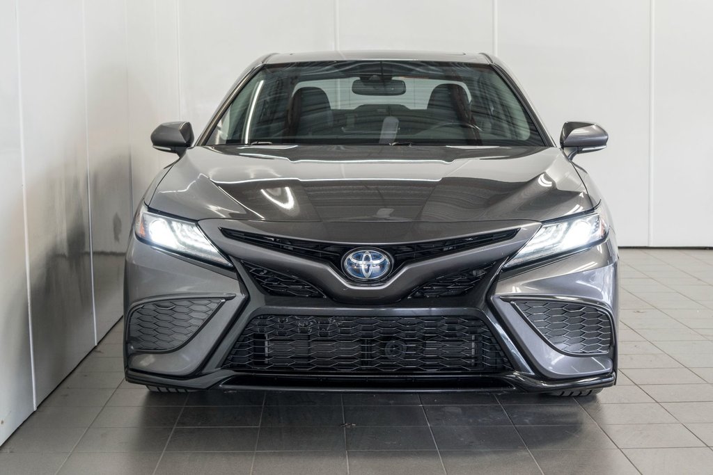 2021 Toyota Camry XSE HYDRIDE **RARE** CUIR+TOIT+19PO+CAMERA+CARPLAY in Charlemagne, Quebec - 2 - w1024h768px