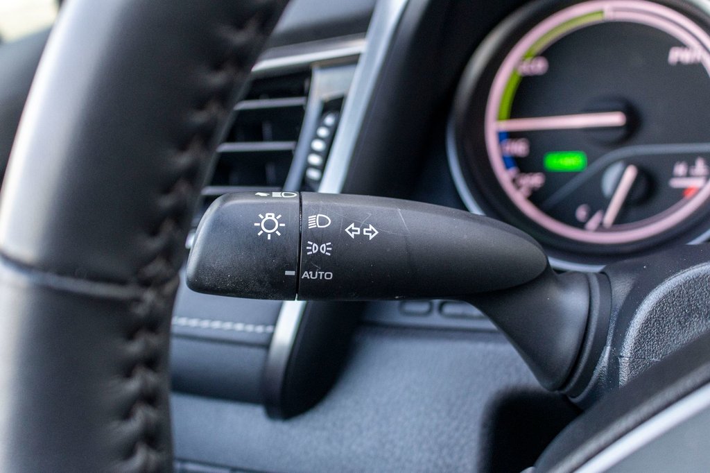 Toyota Camry Hybride SE AMÉLIORÉ **JAMAIS ACCIDENTÉ+TOIT+CAMÉRA** 2023 à Saint-Jérôme, Québec - 20 - w1024h768px