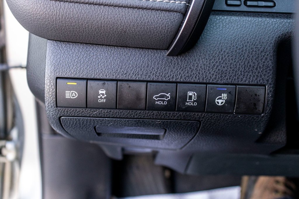 Toyota Camry Hybride SE AMÉLIORÉ **JAMAIS ACCIDENTÉ+TOIT+CAMÉRA** 2023 à Saint-Jérôme, Québec - 23 - w1024h768px