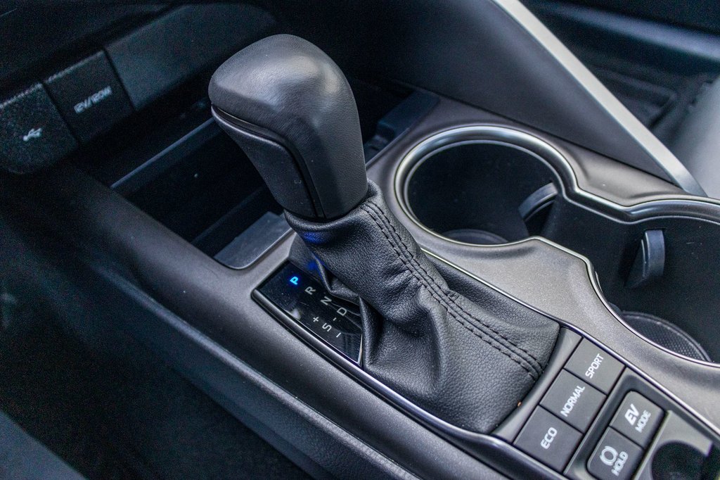 Toyota Camry Hybride SE AMÉLIORÉ **JAMAIS ACCIDENTÉ+TOIT+CAMÉRA** 2023 à Saint-Jérôme, Québec - 16 - w1024h768px