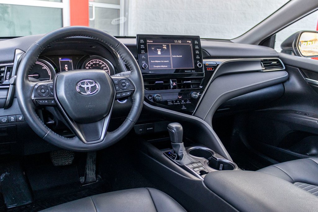 Toyota Camry Hybride SE AMÉLIORÉ **JAMAIS ACCIDENTÉ+TOIT+CAMÉRA** 2023 à Saint-Jérôme, Québec - 7 - w1024h768px