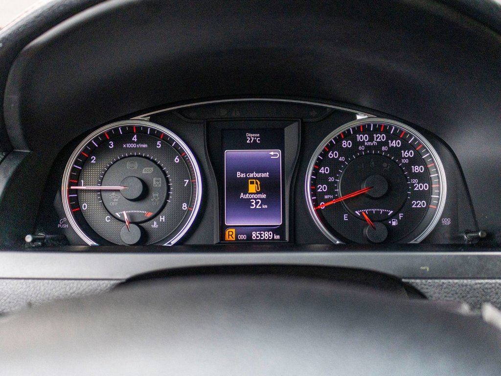 2017 Toyota Camry XSE PREMIUM **JAMAIS ACCIDENTÉ+CUIR+TOIT OUVRANT** in Charlemagne, Quebec - 17 - w1024h768px