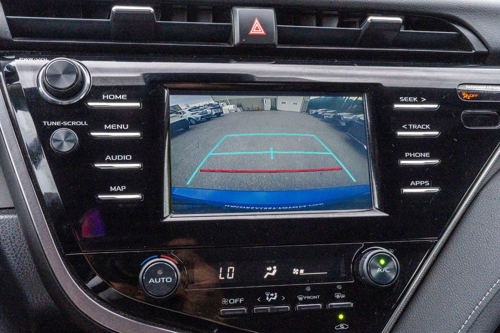 2019 Toyota Camry SE **JAMAIS ACCIDENTÉ+CAMÉRA+MAG+BLUETOOTH** in Charlemagne, Quebec - 15 - w1024h768px