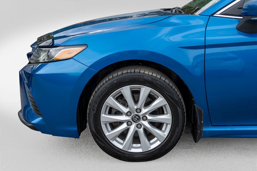 2019 Toyota Camry SE **JAMAIS ACCIDENTÉ+CAMÉRA+MAG+BLUETOOTH** in Charlemagne, Quebec - 30 - w1024h768px