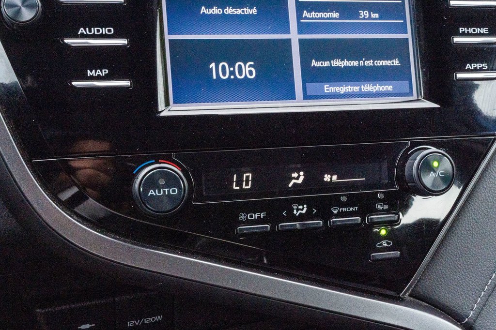 2019 Toyota Camry SE **JAMAIS ACCIDENTÉ+CAMÉRA+MAG+BLUETOOTH** in Charlemagne, Quebec - 14 - w1024h768px