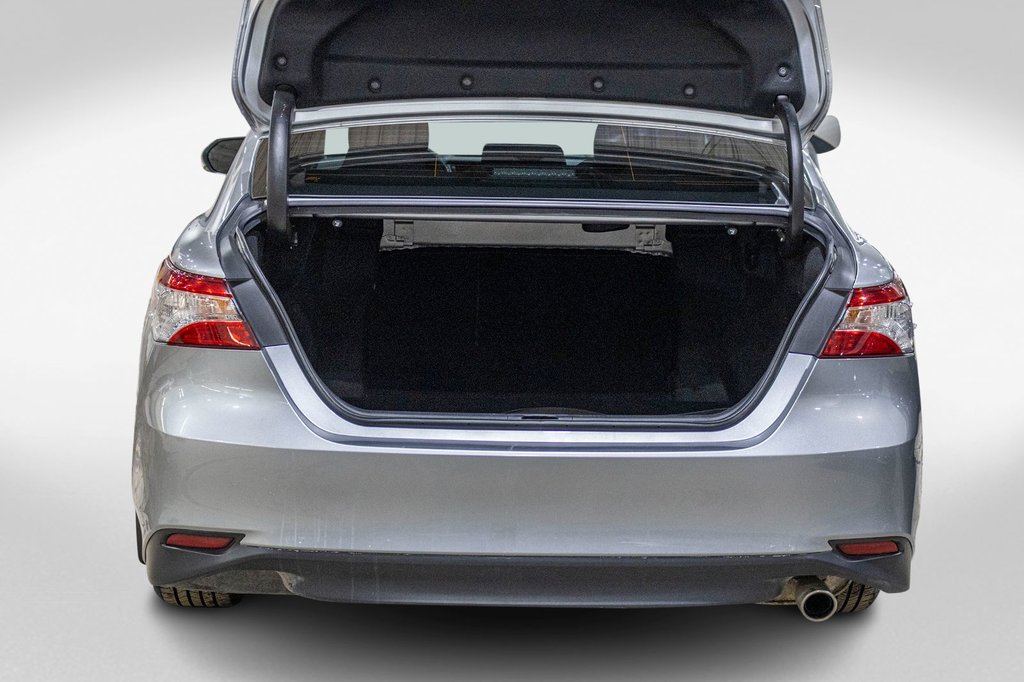 Toyota Camry LE 2020 à Saint-Jérôme, Québec - 27 - w1024h768px