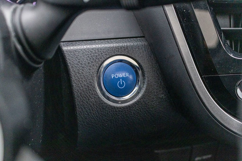 Toyota Camry Hybrid XLE 2021 à Charlemagne, Québec - 22 - w1024h768px