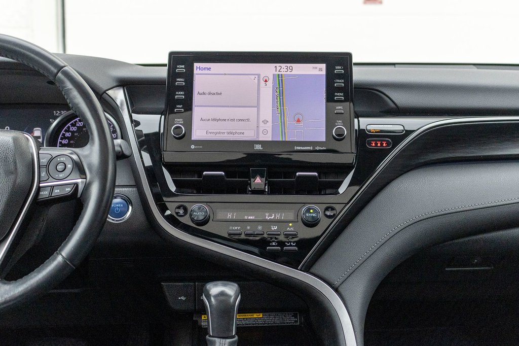 Toyota Camry Hybrid XLE 2021 à Charlemagne, Québec - 9 - w1024h768px