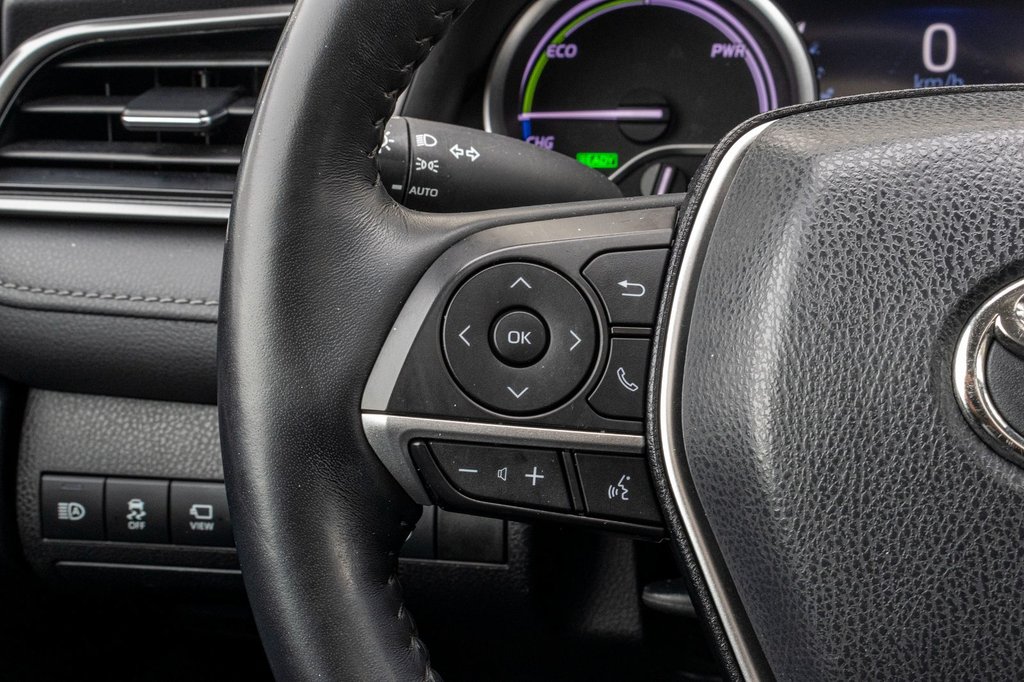 Toyota Camry Hybrid XLE 2021 à Charlemagne, Québec - 11 - w1024h768px