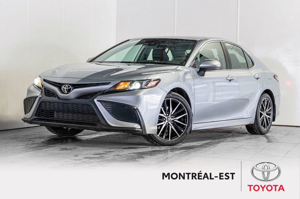 2023 Toyota Camry SE AWD AMÉLIORÉ **JAMAIS ACCIDENTÉ** CUIR+TOIT+MAG in Charlemagne, Quebec - 1 - w1024h768px